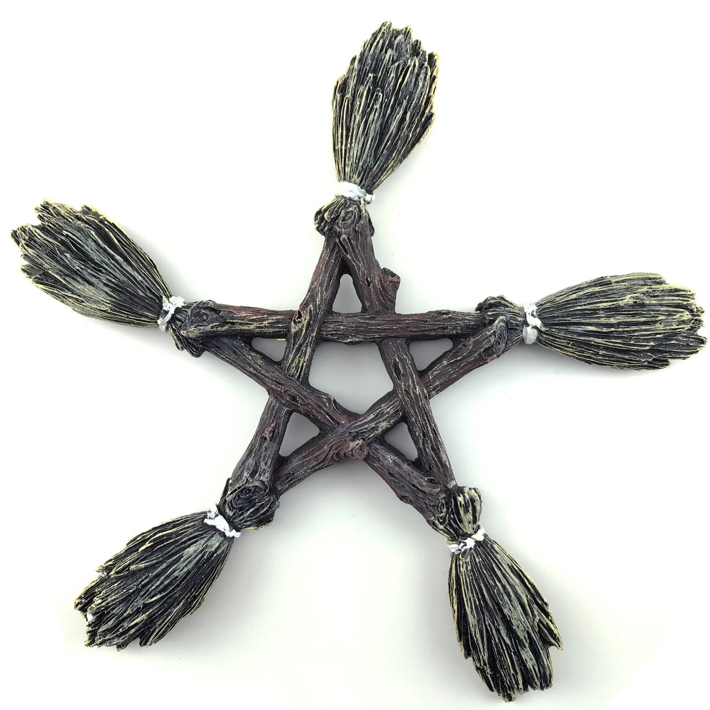 Witch’s Fortune-Bringing Trio: 2026 Calendar, Oracle & Pentagram